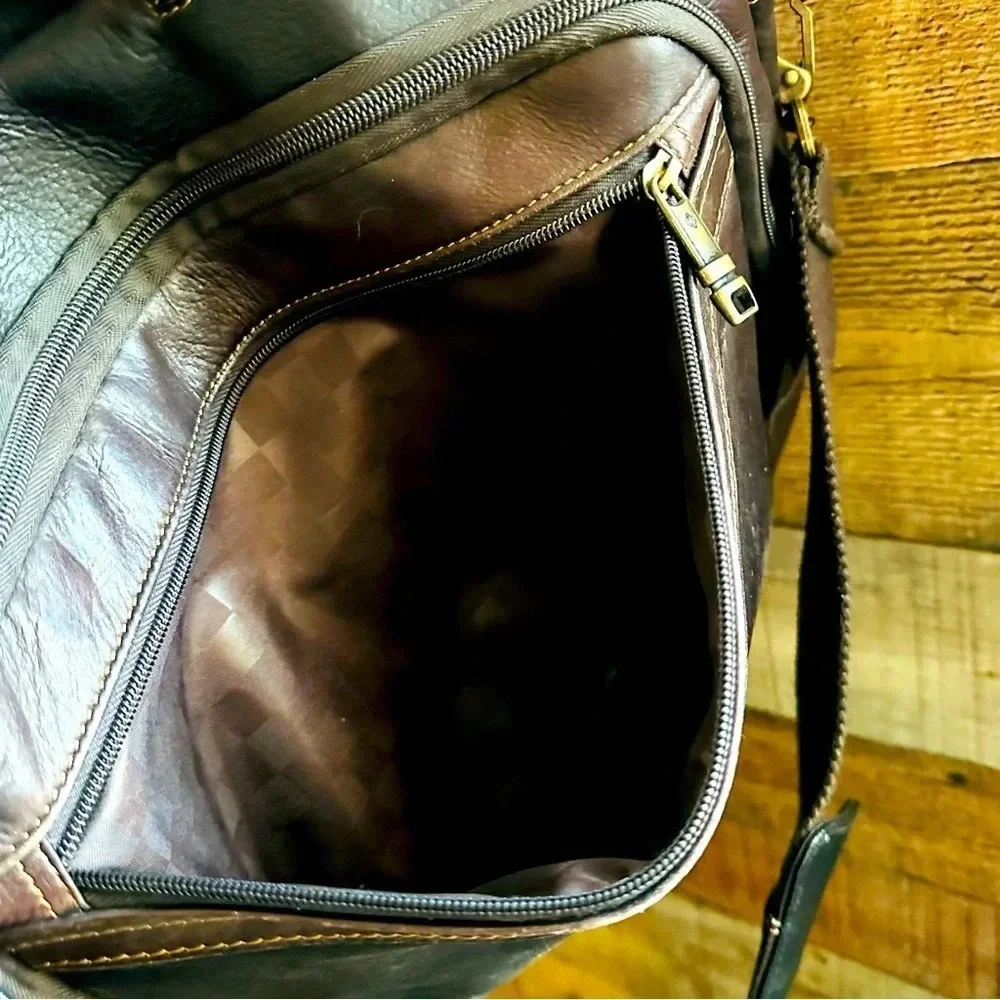 Vintage Samsonite Genuine Leather Portfolio/Briefcase/Laptop Messenger Bag